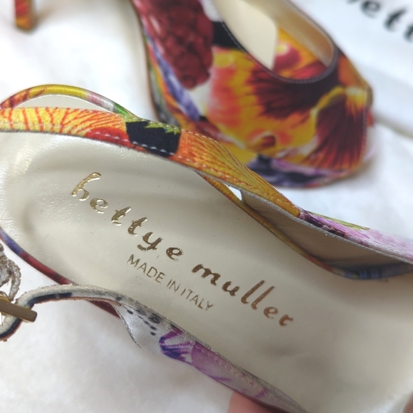 Bettye Muller Bombshell Slingback Platforms Floral EU36 US5.5-6 - Picture 7 of 12